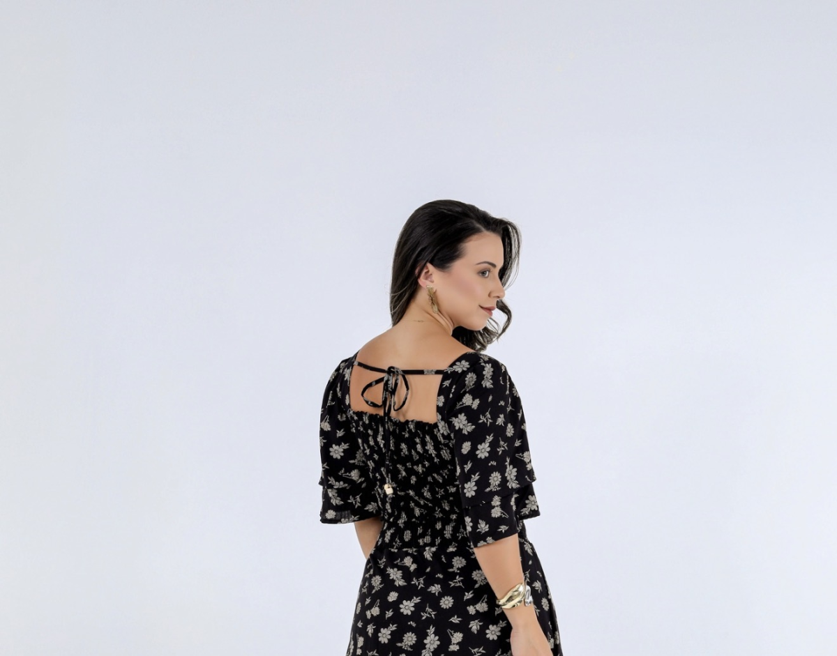 Cropped   viscolinho premium  Veste até 42 Alta saída no atacado