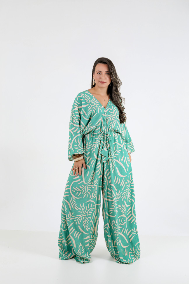 Macacão viscolinho premium  Veste até 42/44 Alta saída no atacado