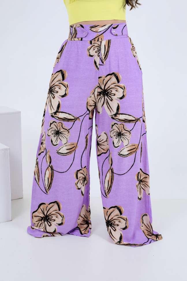 Calça pantalona botão