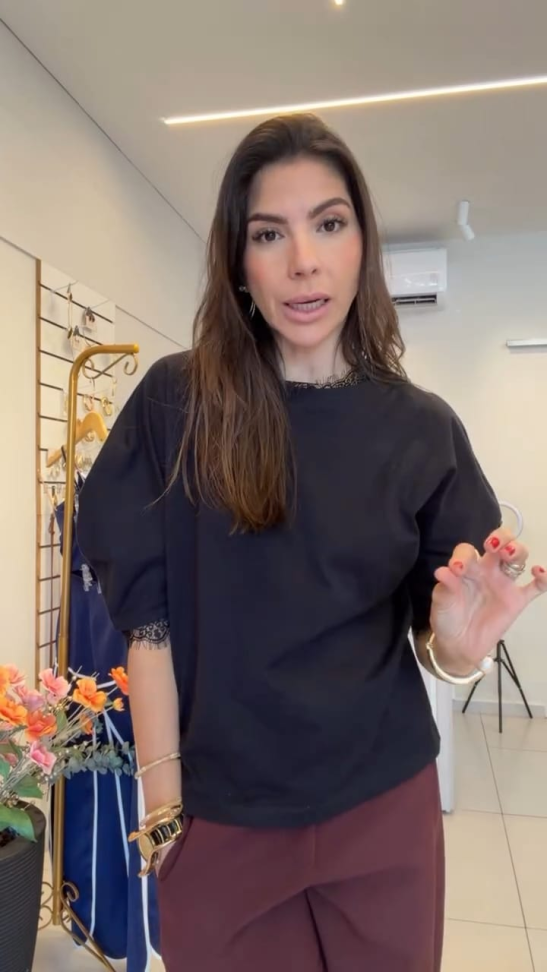 Blusa com renda
