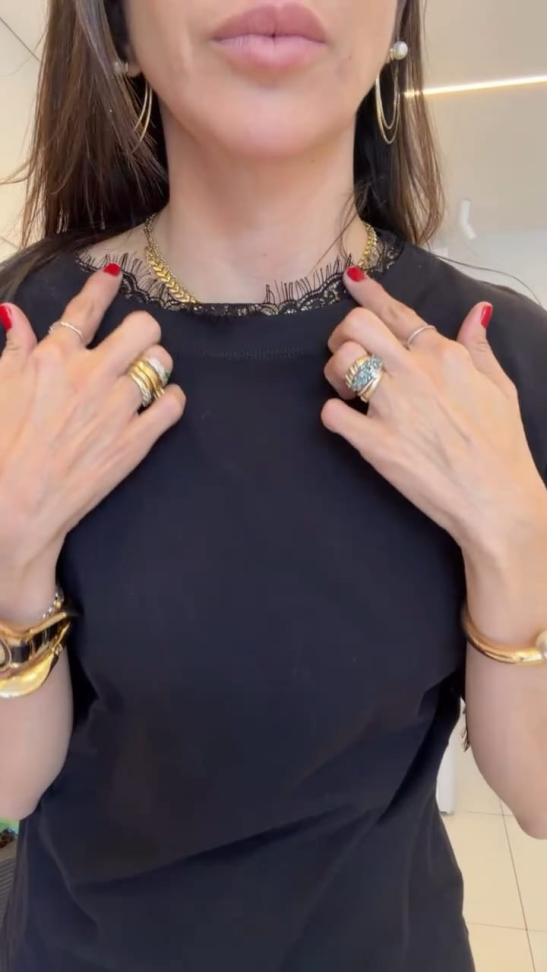 Blusa com renda