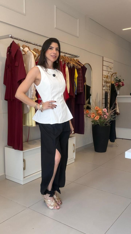 Blusa Peplum estruturada