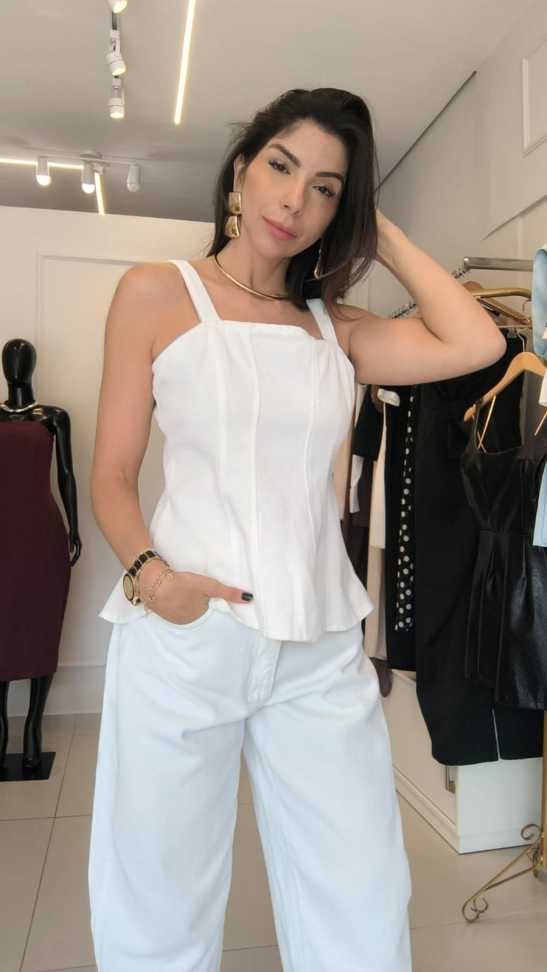 Blusa peplum branca sem costura