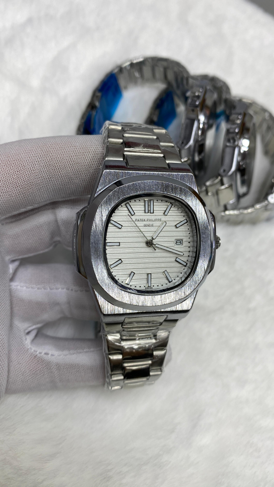 PATEK PHILIPPE - #4