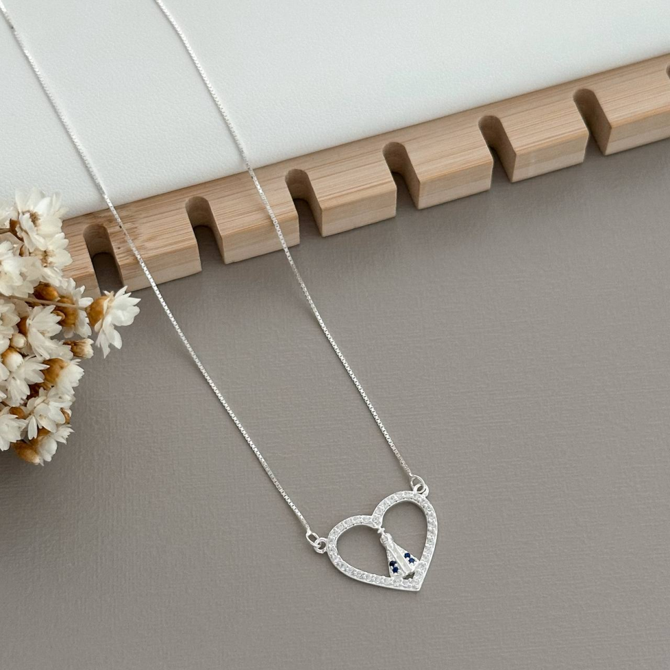 Colar Coração Cravejado e Nossa Senhora 45cm