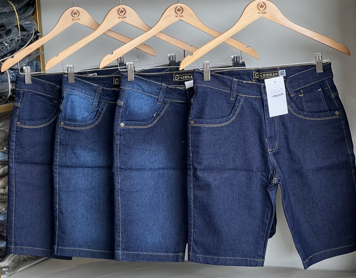 BERMUDA JEANS BÁSICA   ( Tamanho 36 ao 48 )