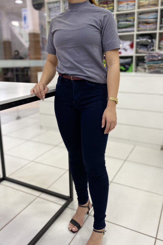 T-SHIRT GOLA ALTA FEMININA  ( Tamanho P ao GG )