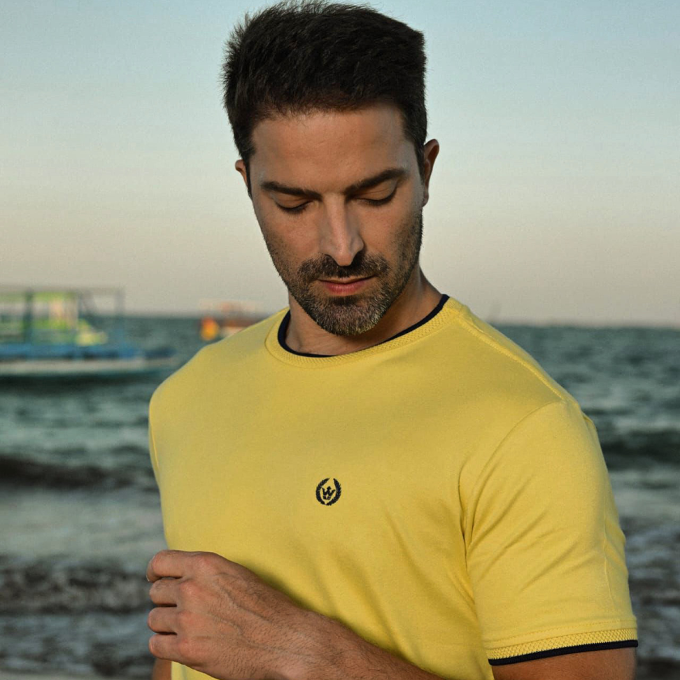 T SHIRT COM PUNHO SUEDINE W LIFE