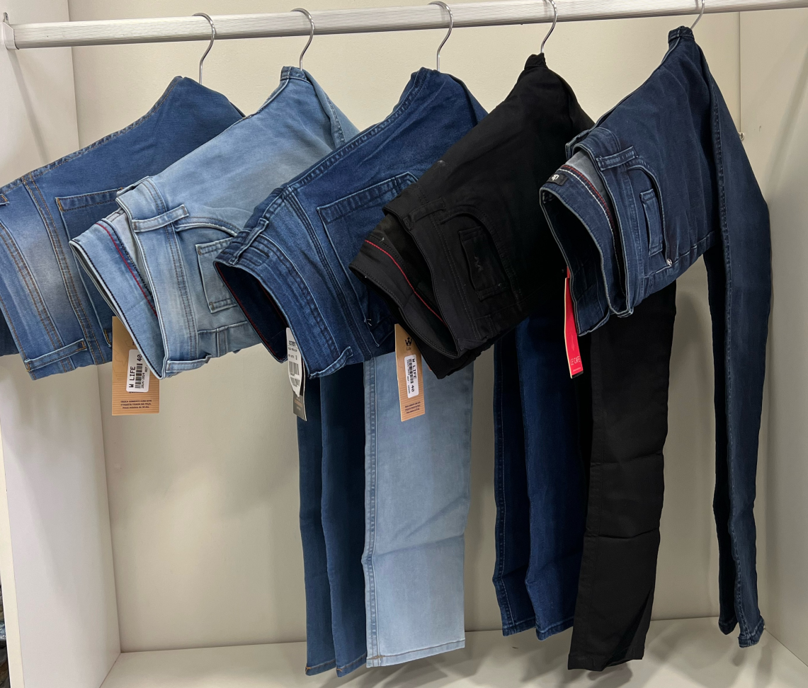CALÇA JEANS INTERMEDIARIA  ( Tamanho 36 ao 48 )