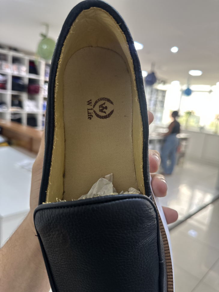 SNEAKRS PREMIUM W LIFE - #4