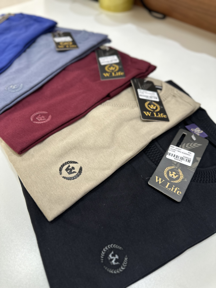 T-SHIRT TRIO PREMIUM COM PUNHO W LIFE