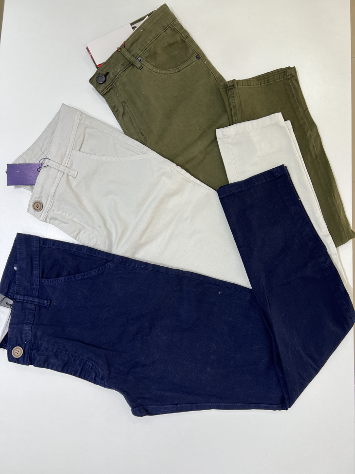 CALÇA BRIM  PREMIUM  ( Tamanho 38 ao 48 )