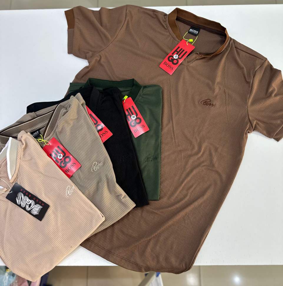 T-SHIRT DATALHES NA GOLA - #10
