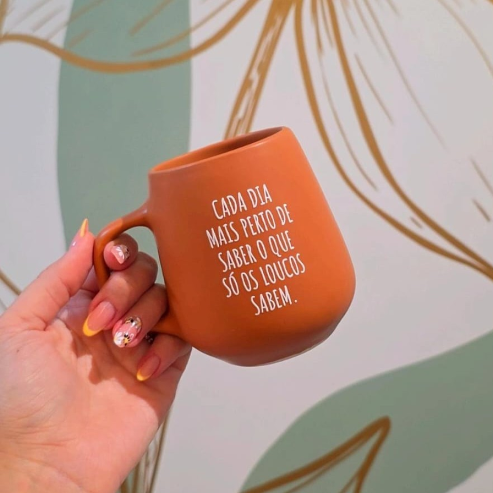Caneca Bojuda 7 Frases Caramelo 260ml