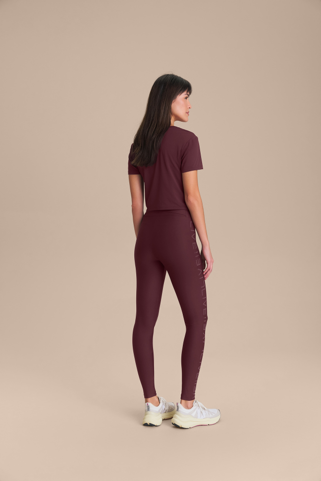 Camiseta Cropped LIVE! Comfort Aubergine - #3