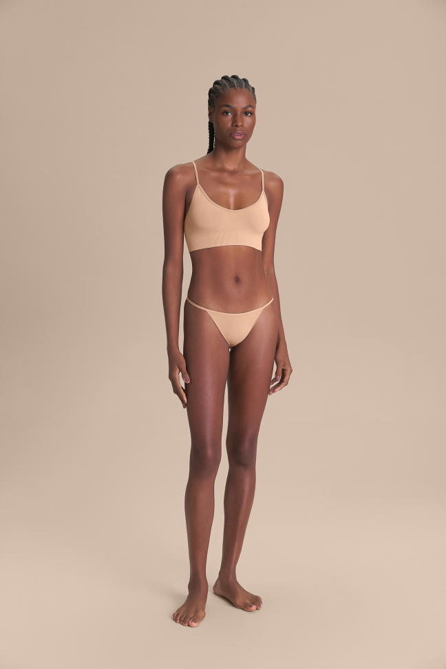 Top Curve Seamless Venus LIVE! - #3