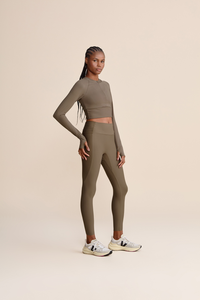 Blusa Cropped ML Race Pro® Tule Ashes - #4