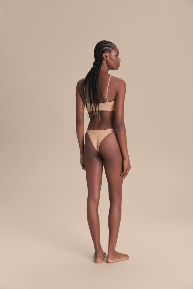 Top Curve Seamless Venus LIVE! - #4