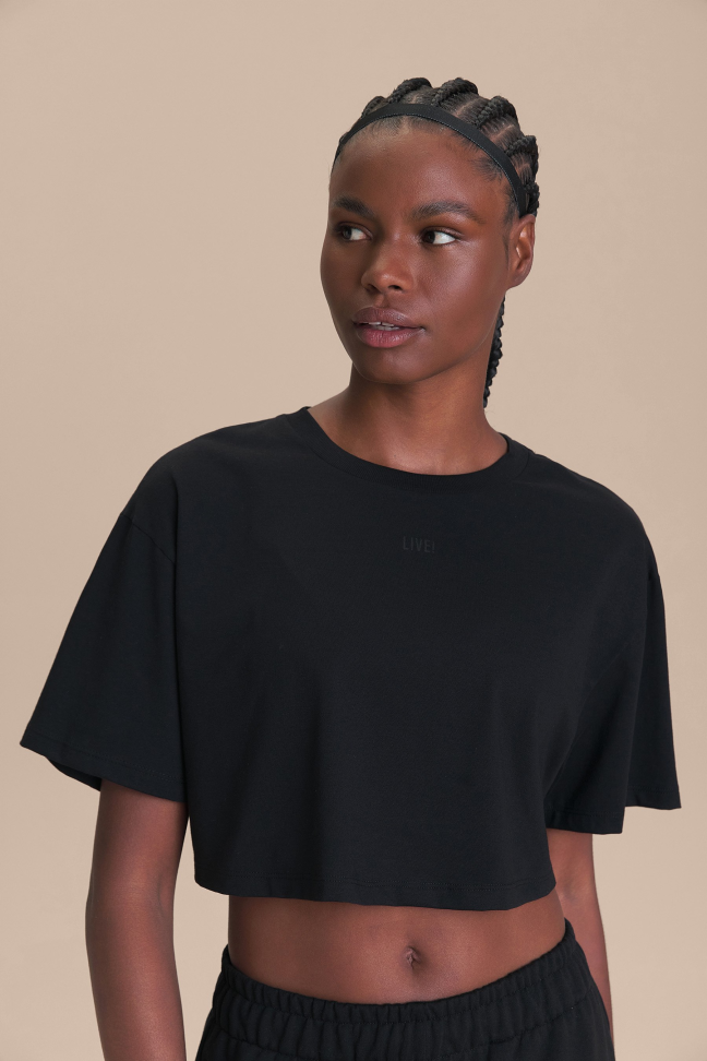 Camiseta Cropped Pima Slim Preto LIVE!