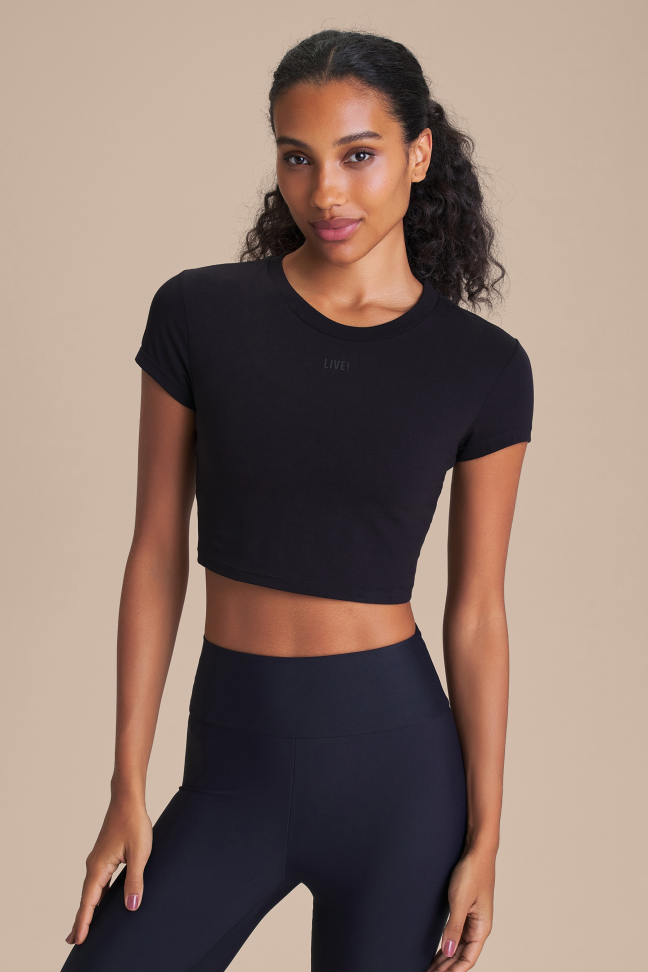 Blusa Cropped Feminina LIVE! Pima Slim Preta em Algodão Pima Peruano