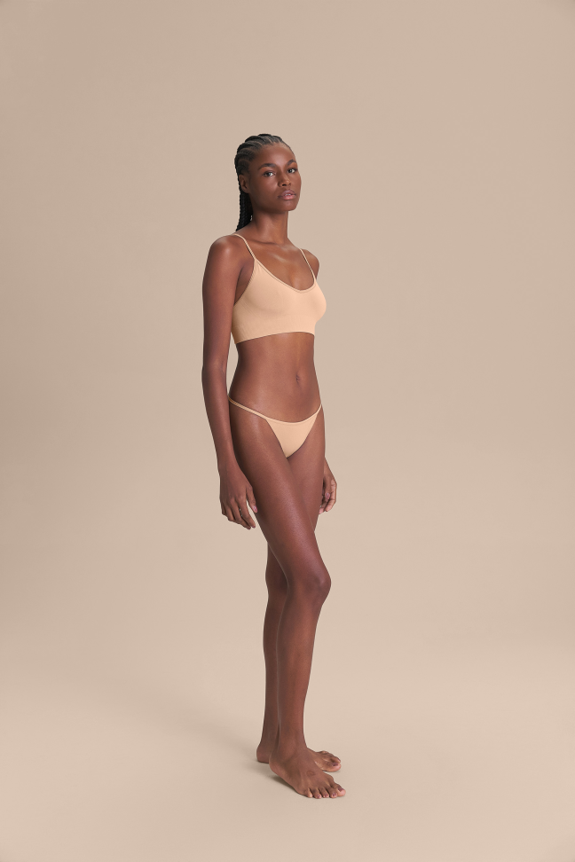 Calcinha String Push Seamless Venus LIVE!