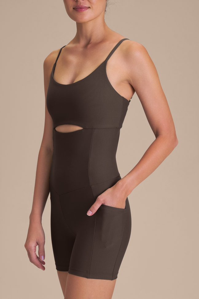 Macaquinho Fitness Feminino LIVE! Fit Green® Cocoa Brown com Bolsos