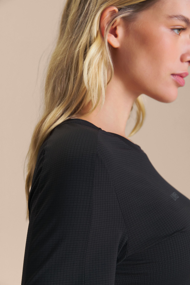 Camiseta Air Move® Preto LIVE! - #3