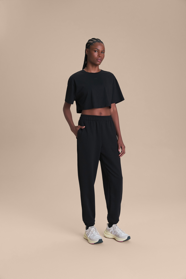 Camiseta Cropped Pima Slim Preto LIVE!