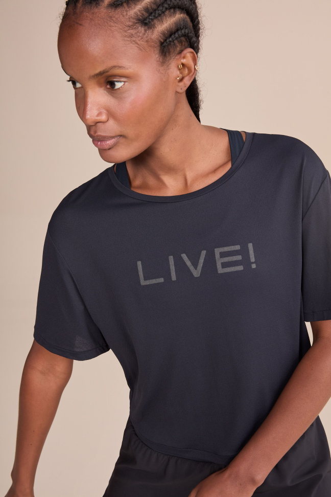 Camiseta Cropped LIVE! Comfort Noir Black Preto