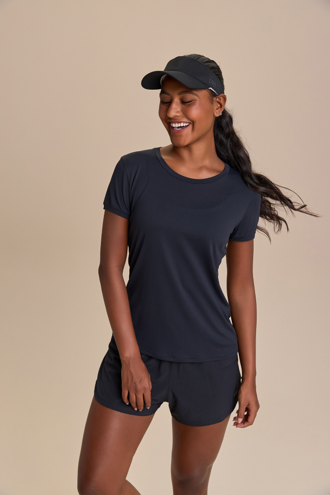 Camiseta Basic Comfort Eclipse Preta LIVE!