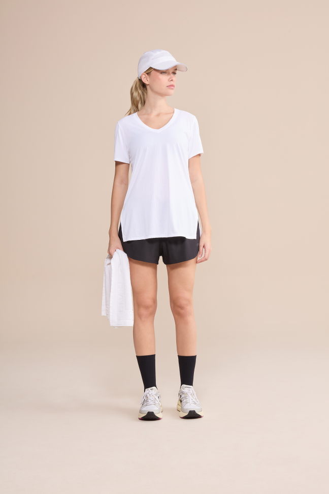 Camiseta V Action Branco White LIVE!