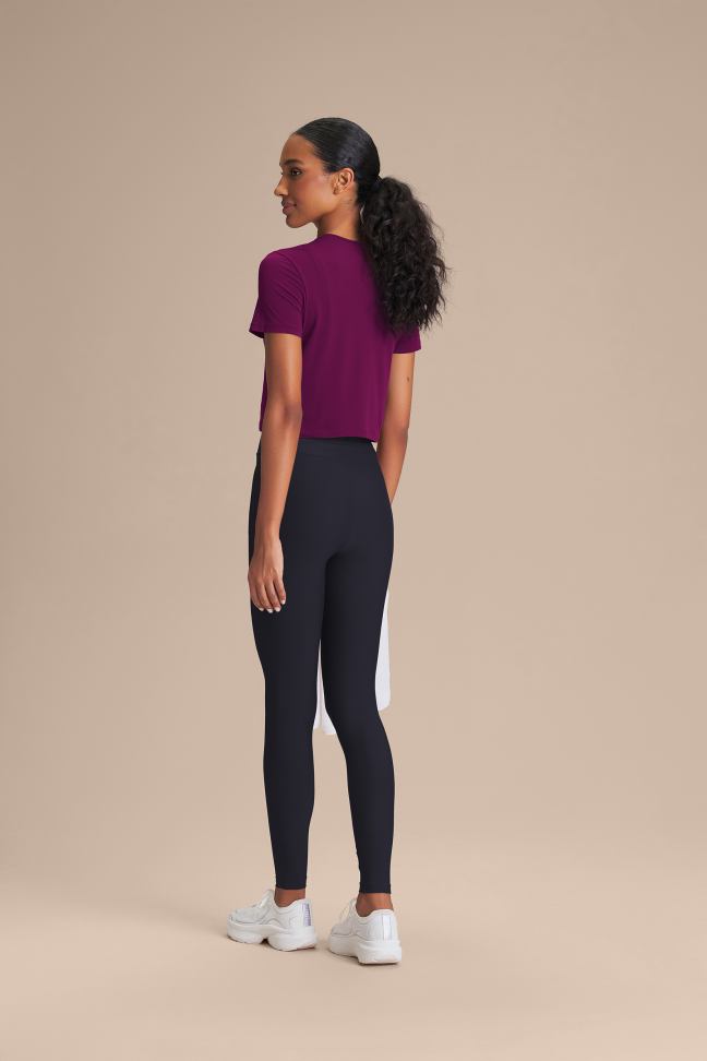 Camiseta Cropped LIVE! Comfort Essence Purple