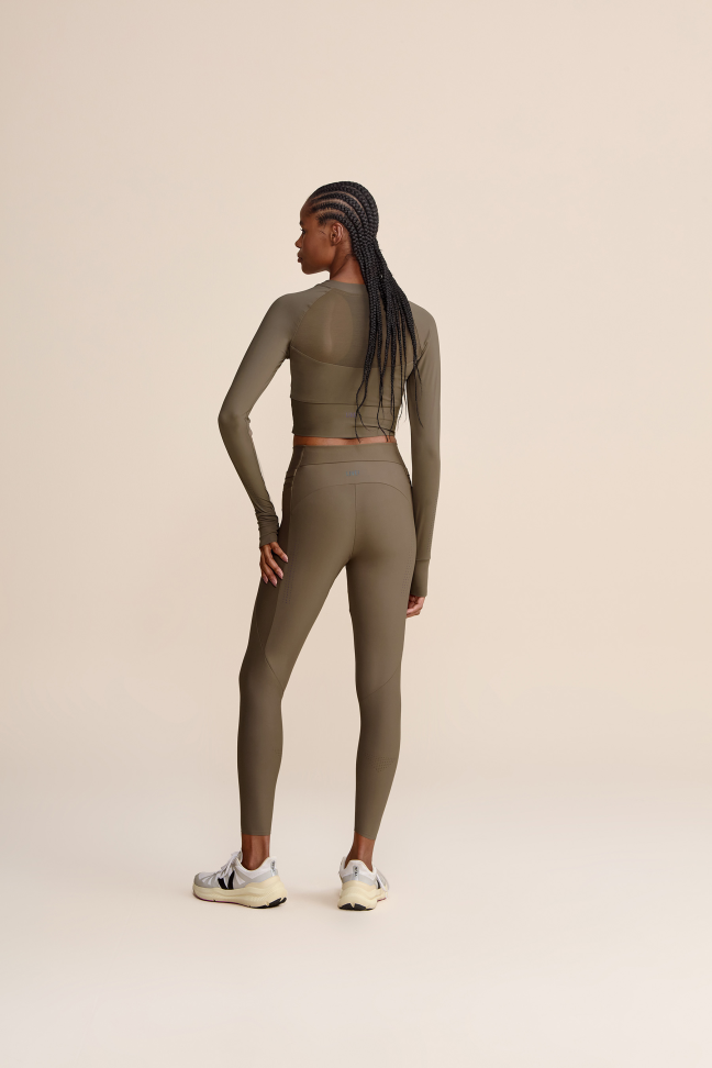 Blusa Cropped ML Race Pro® Tule Ashes - #7