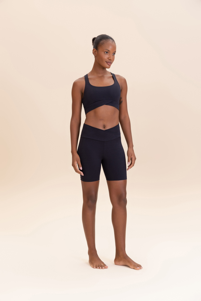 Bermuda Sport ByNature Preta LIVE!