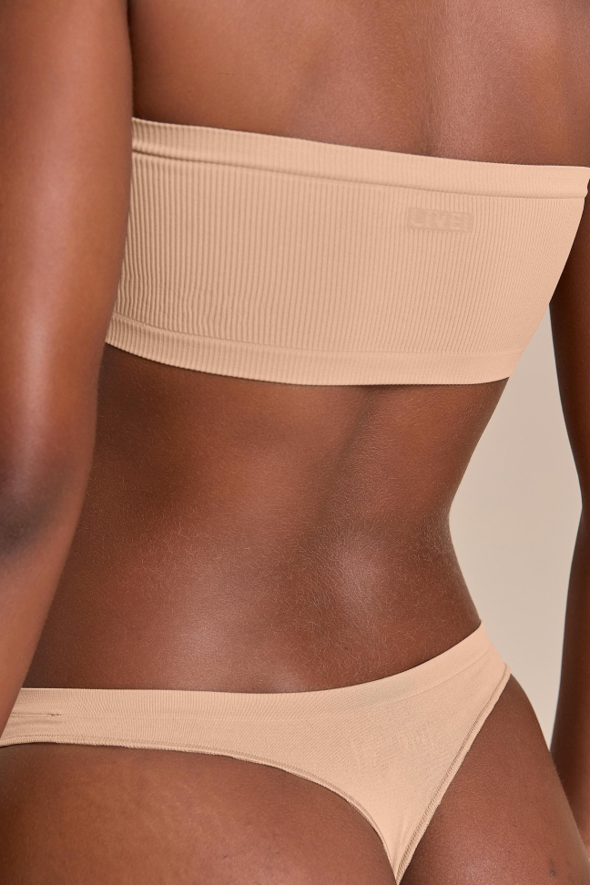 Calcinha Fio Básica Seamless Venus Bege LIVE!