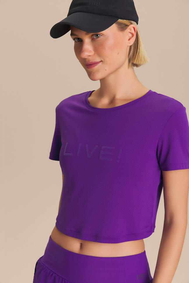 Camiseta Cropped LIVE! Comfort Violet Pace