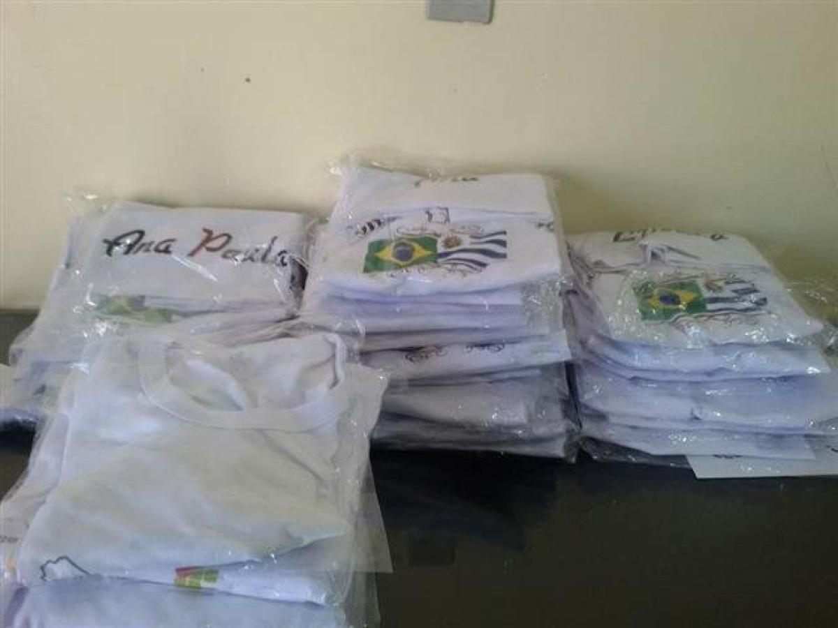 Camiseta – Jaleco - #2