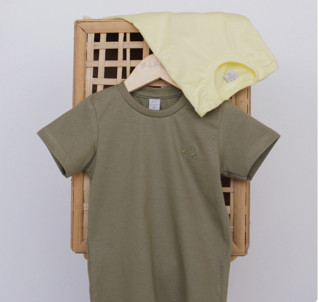 CAMISA BASICA C/BORDADO KHAKI TAM:8