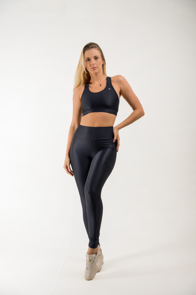 CW11 - Preto