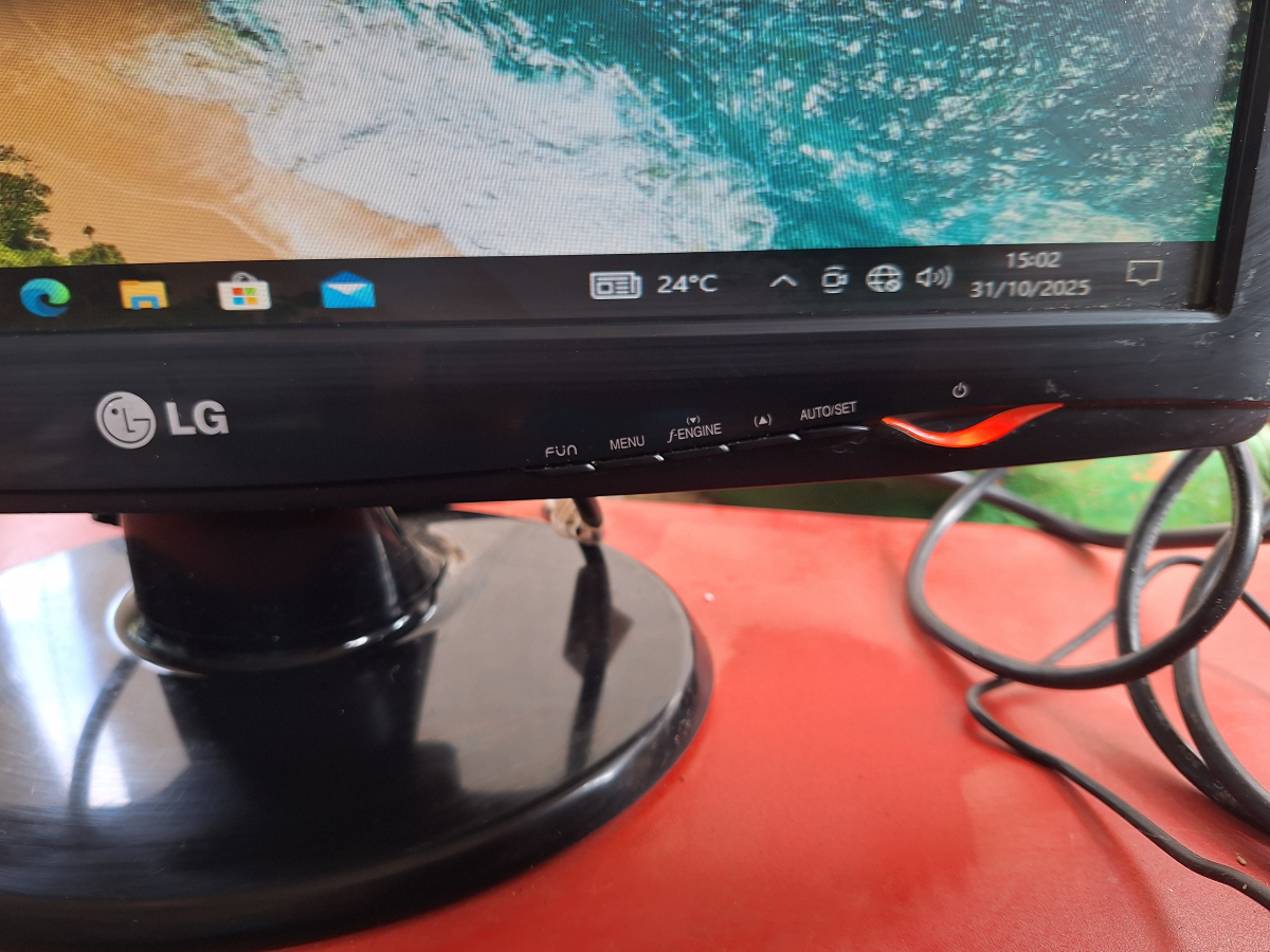 Monitor LG Flatron W2043S - #2