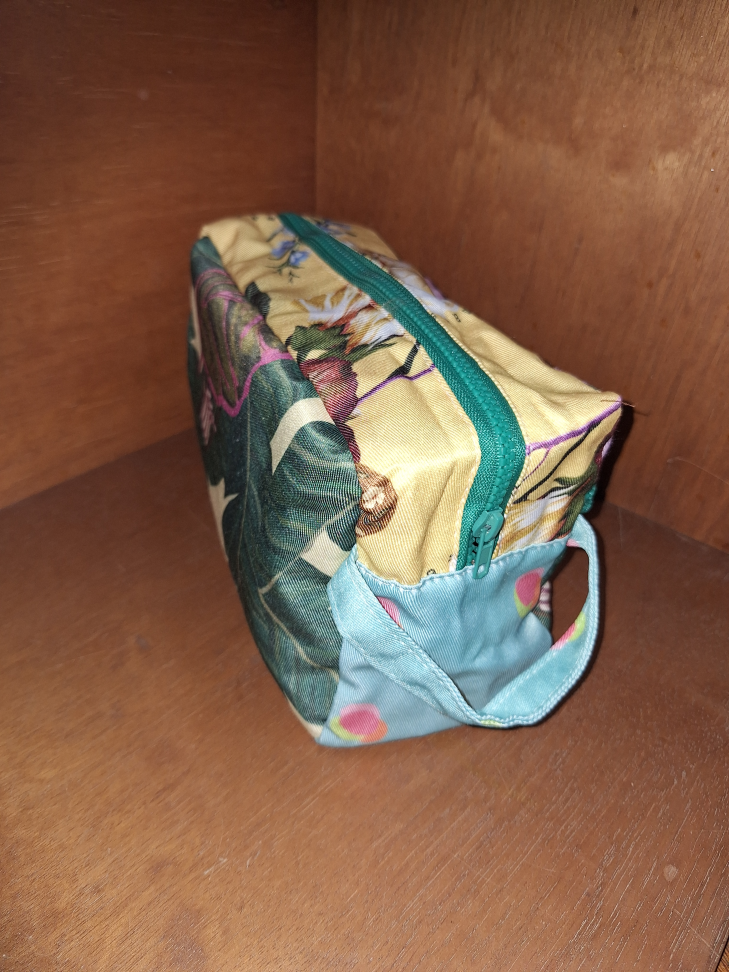 Necessaire grande (Produto novo)