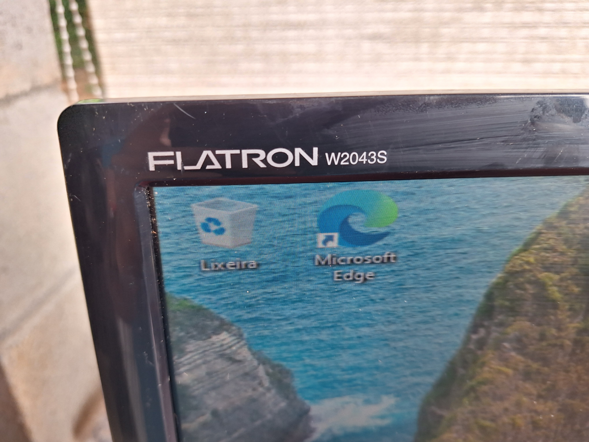 Monitor LG Flatron W2043S - #3