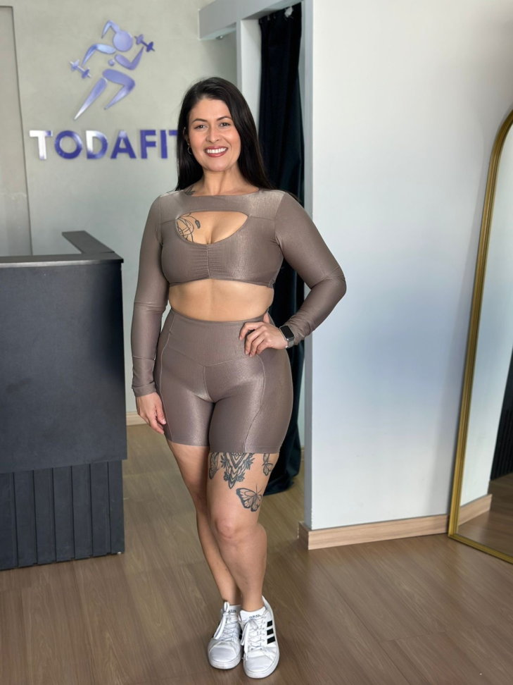 Conjunto Short + Top Manga Longa