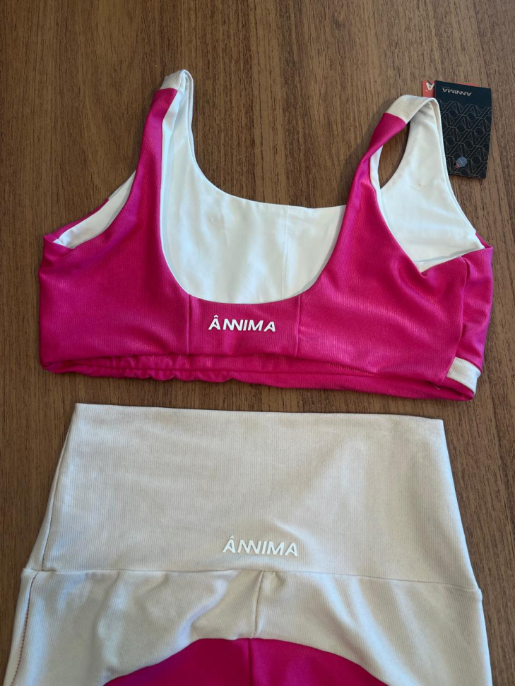 Conjunto Ânnima, Rosa com Branco