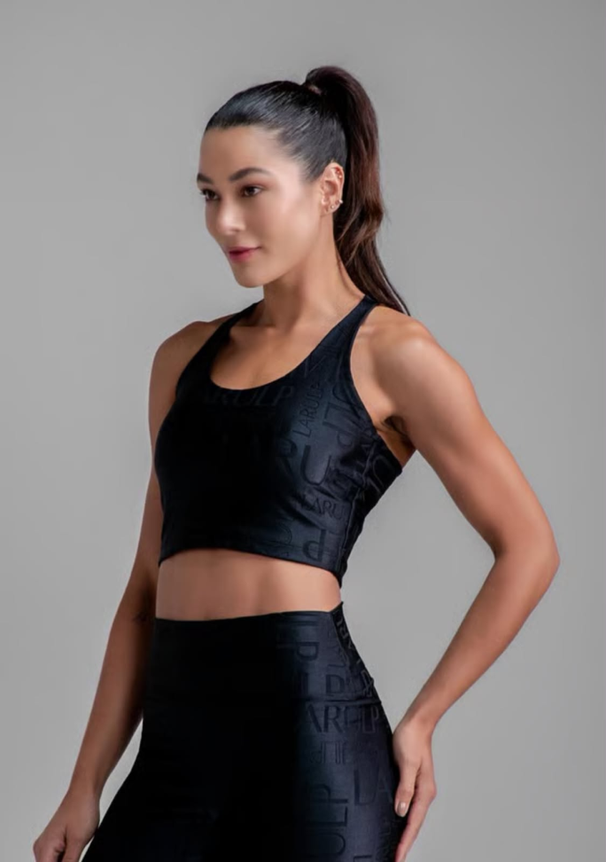 Top Larulp preto
