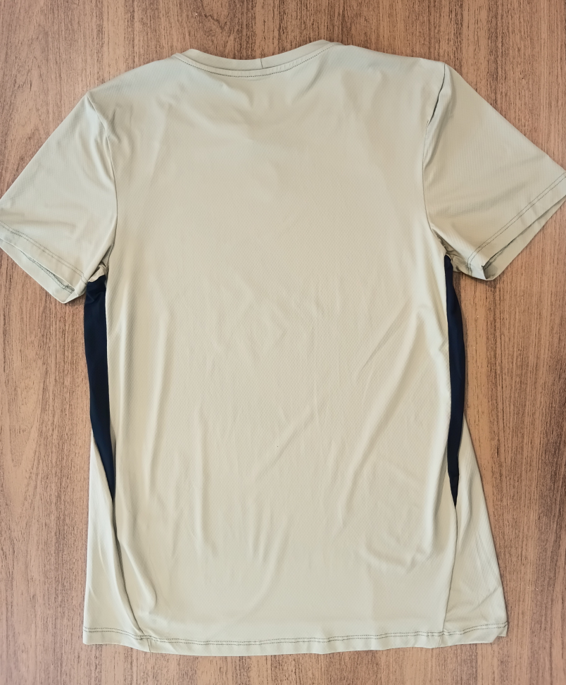 Camiseta Poliamida Di Paula bege médio