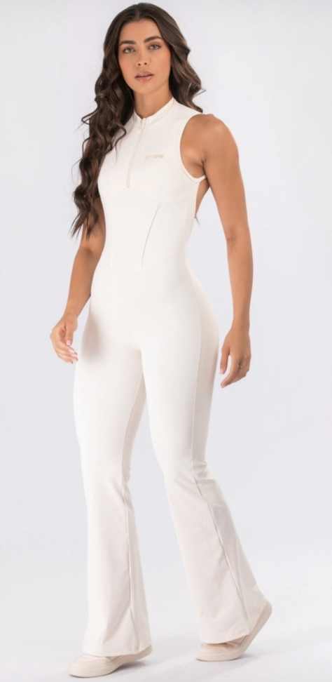 Macacão Flare Let’s Gym off white