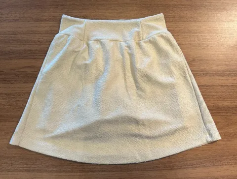 Saia short Celia texture Larulp off white