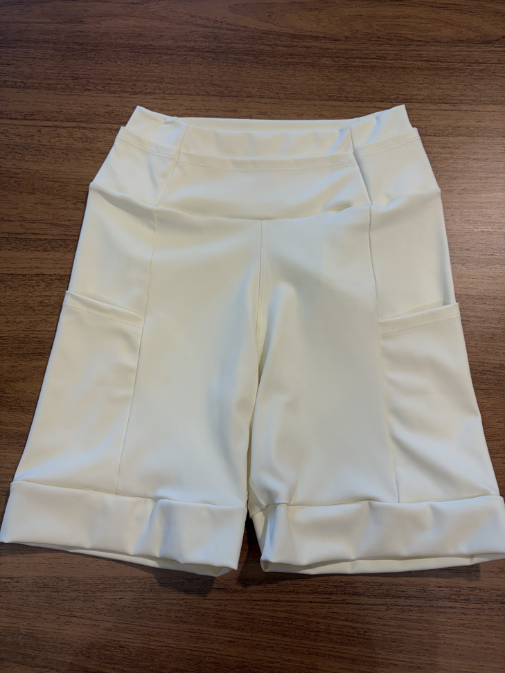 Bermuda Off White Six Pocket Ânnima