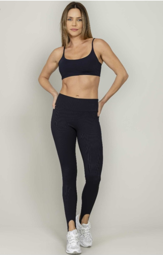 Legging com pezinho Run More preto